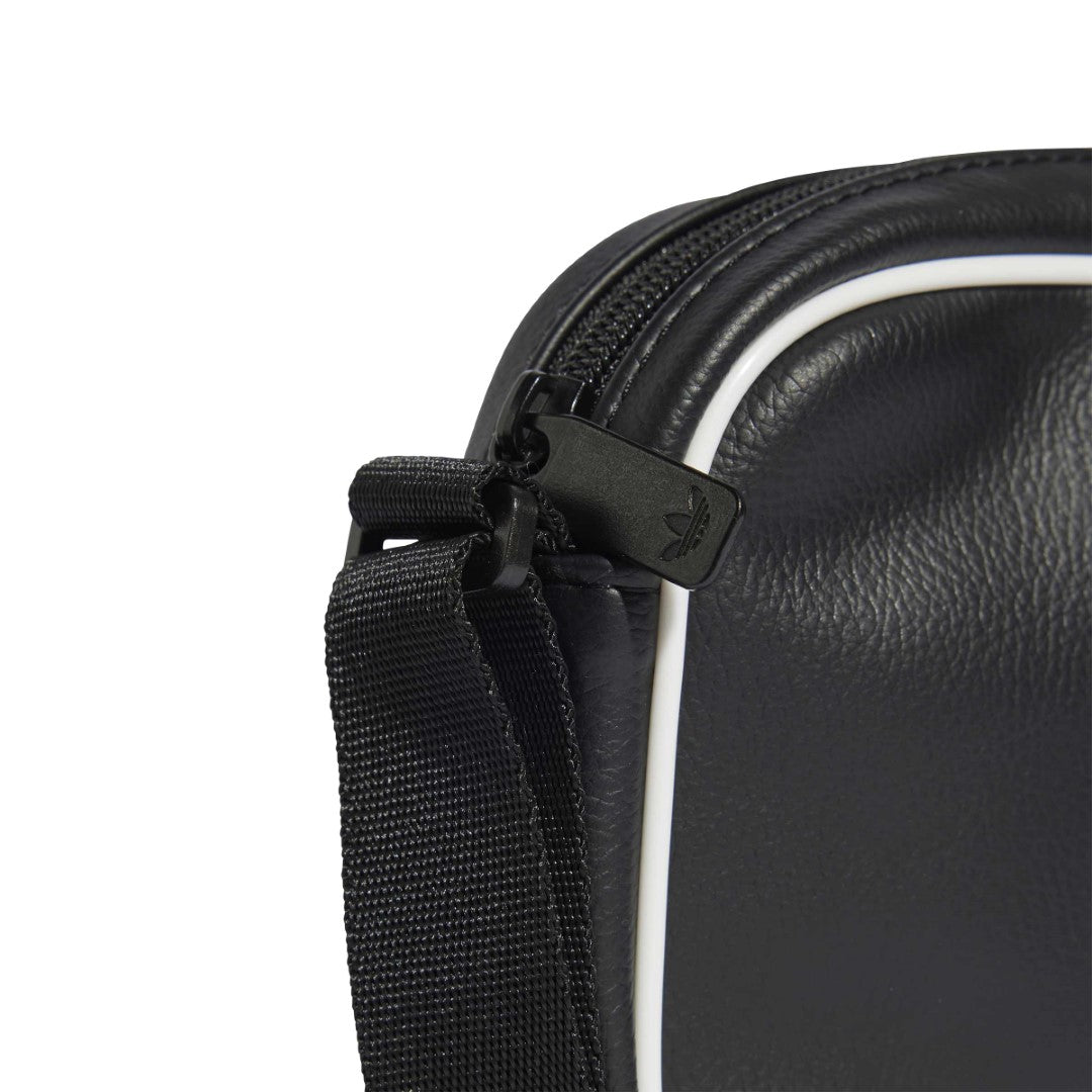Adicolor Classic Mini Airliner Shoulder Bag