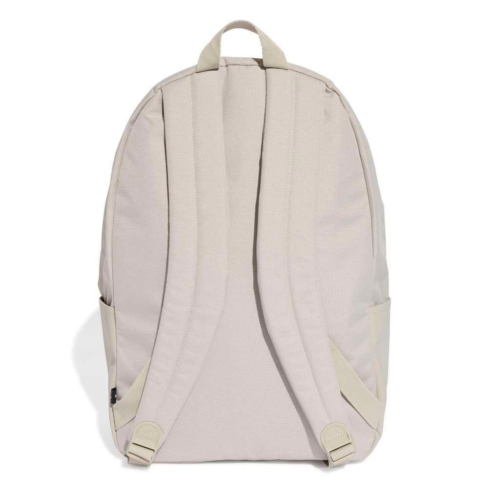 شنطة ظهر كلاسيك ياي سبورت أديداس  