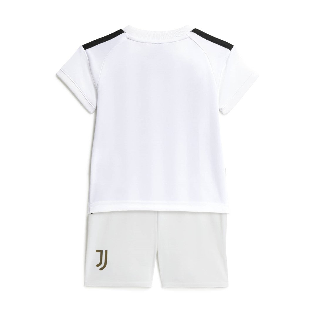 Juventus 26/27 Home Kit