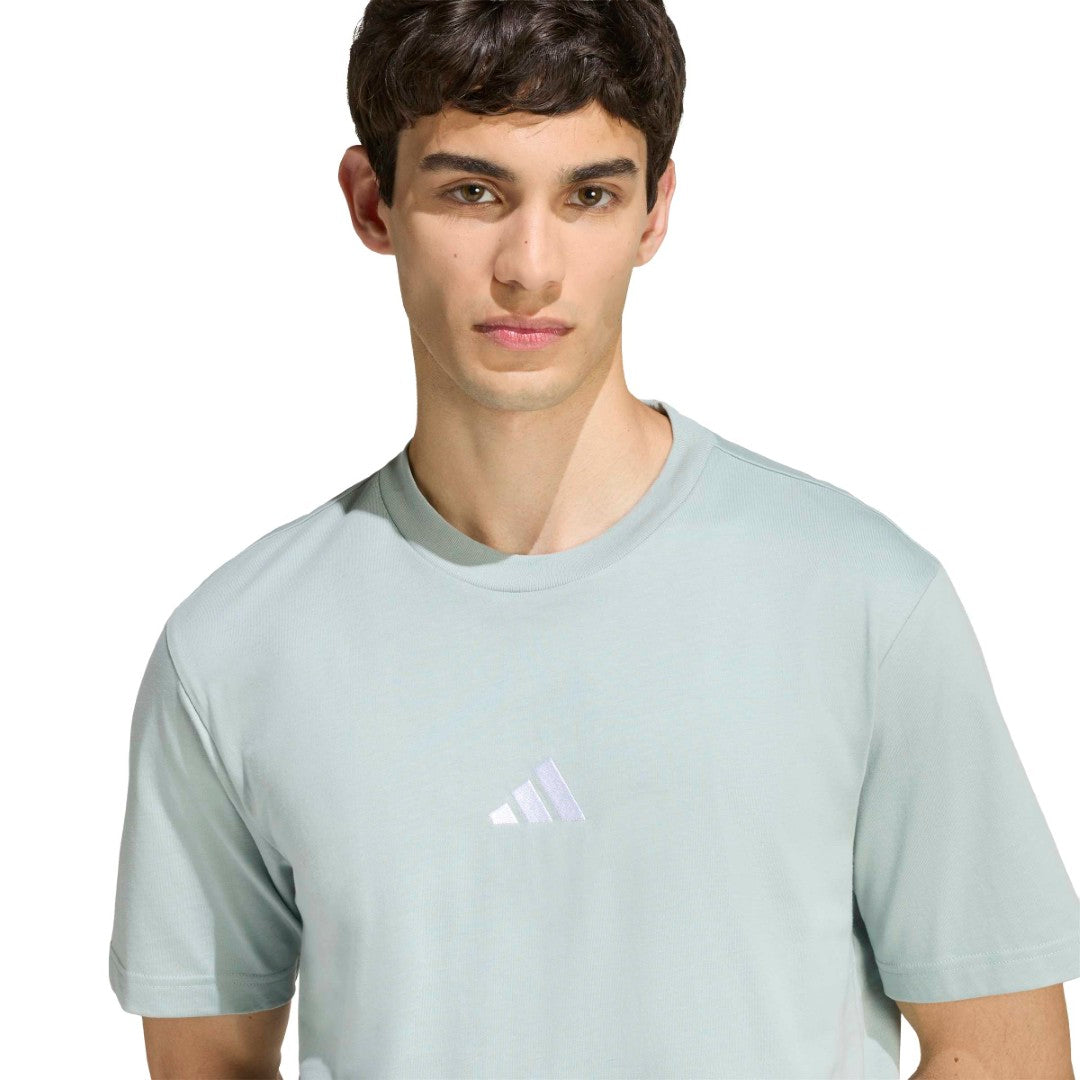 Essentials Small Logo Single Jersey T-Shirt