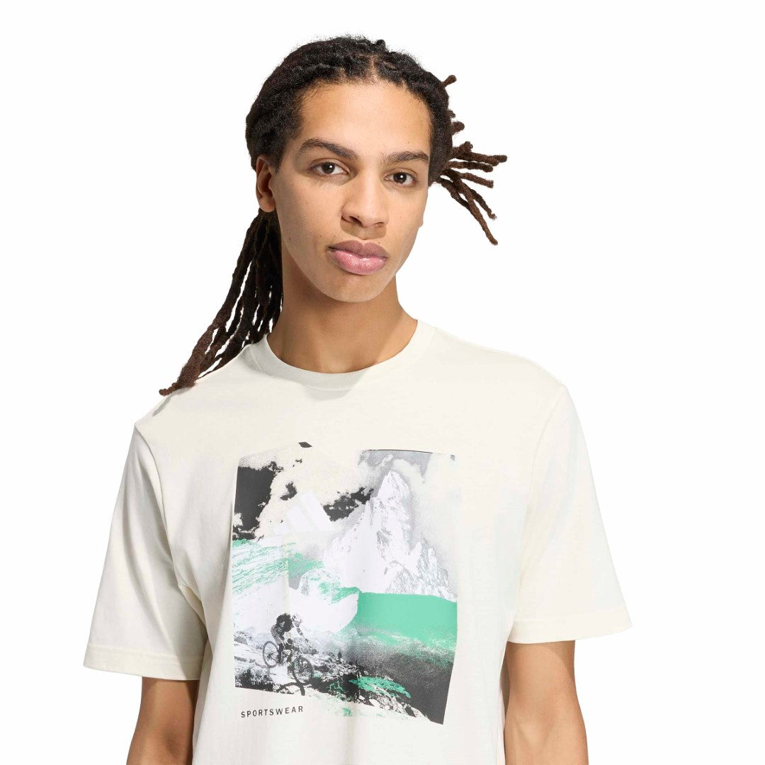 Memories Of Sport Outdoor Graphic T-Shirt