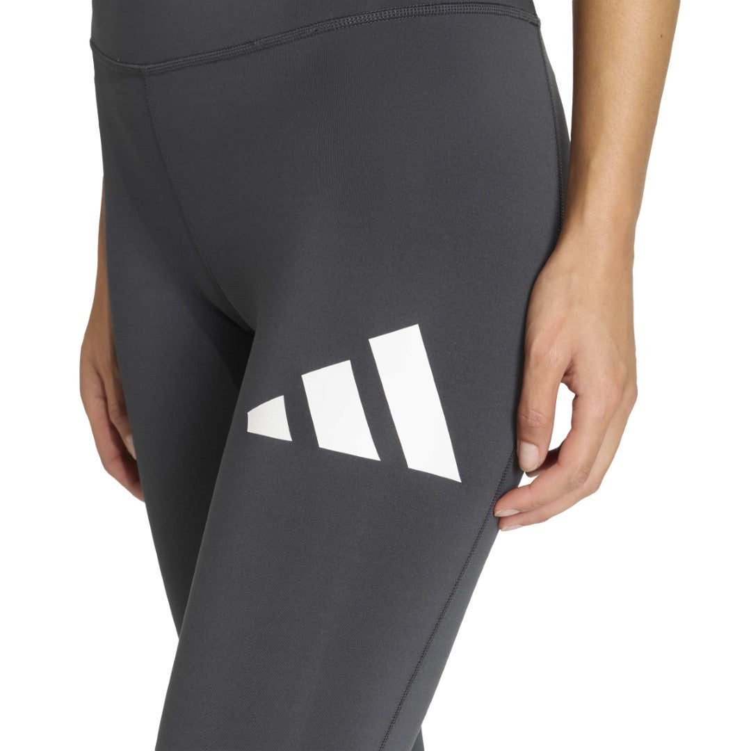 Train Essentials Big Logo Leggings