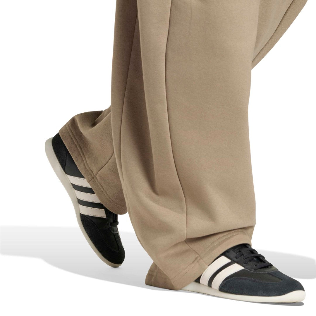 Essentials Contemporary Fleece Barrel Joggers