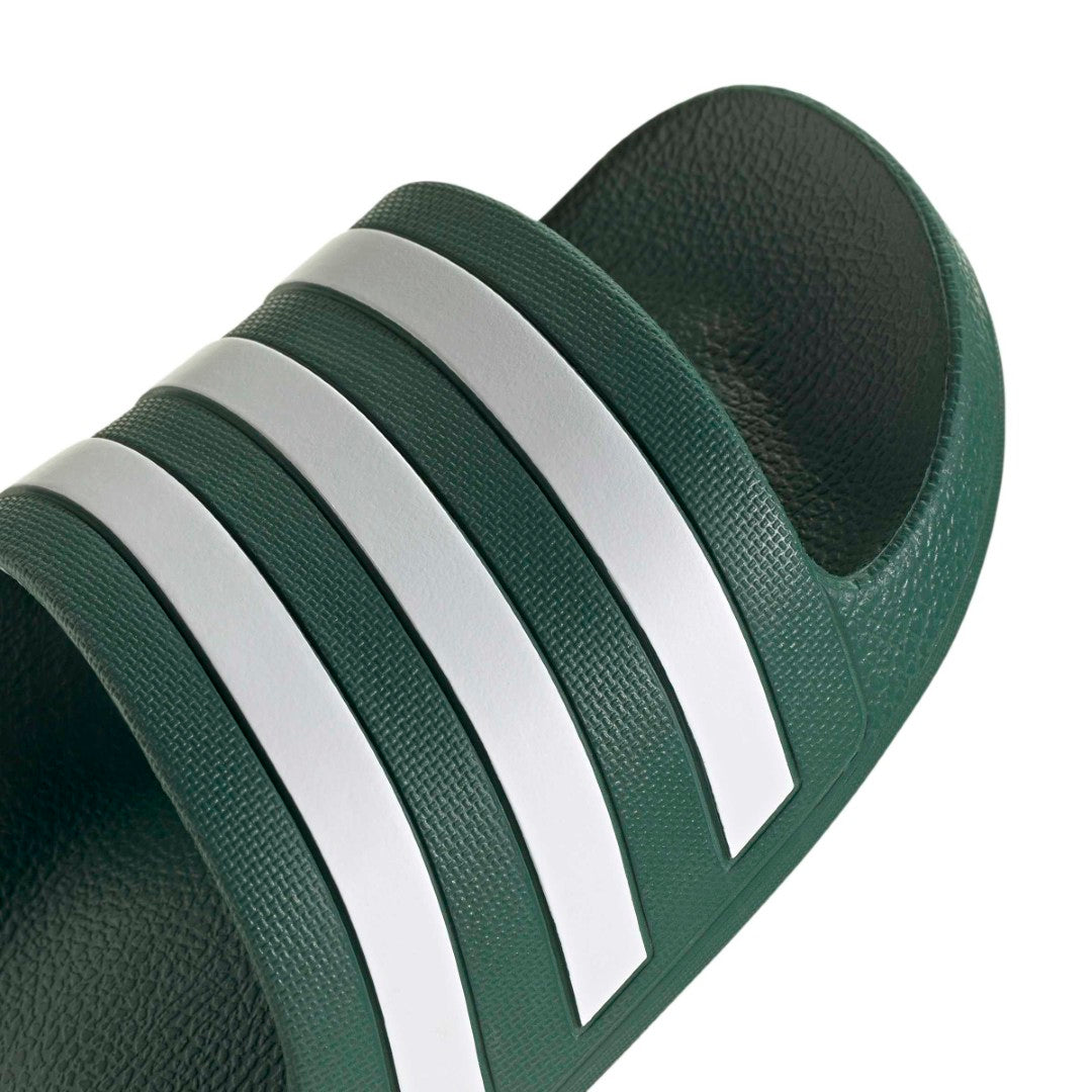Adilette Aqua Slides