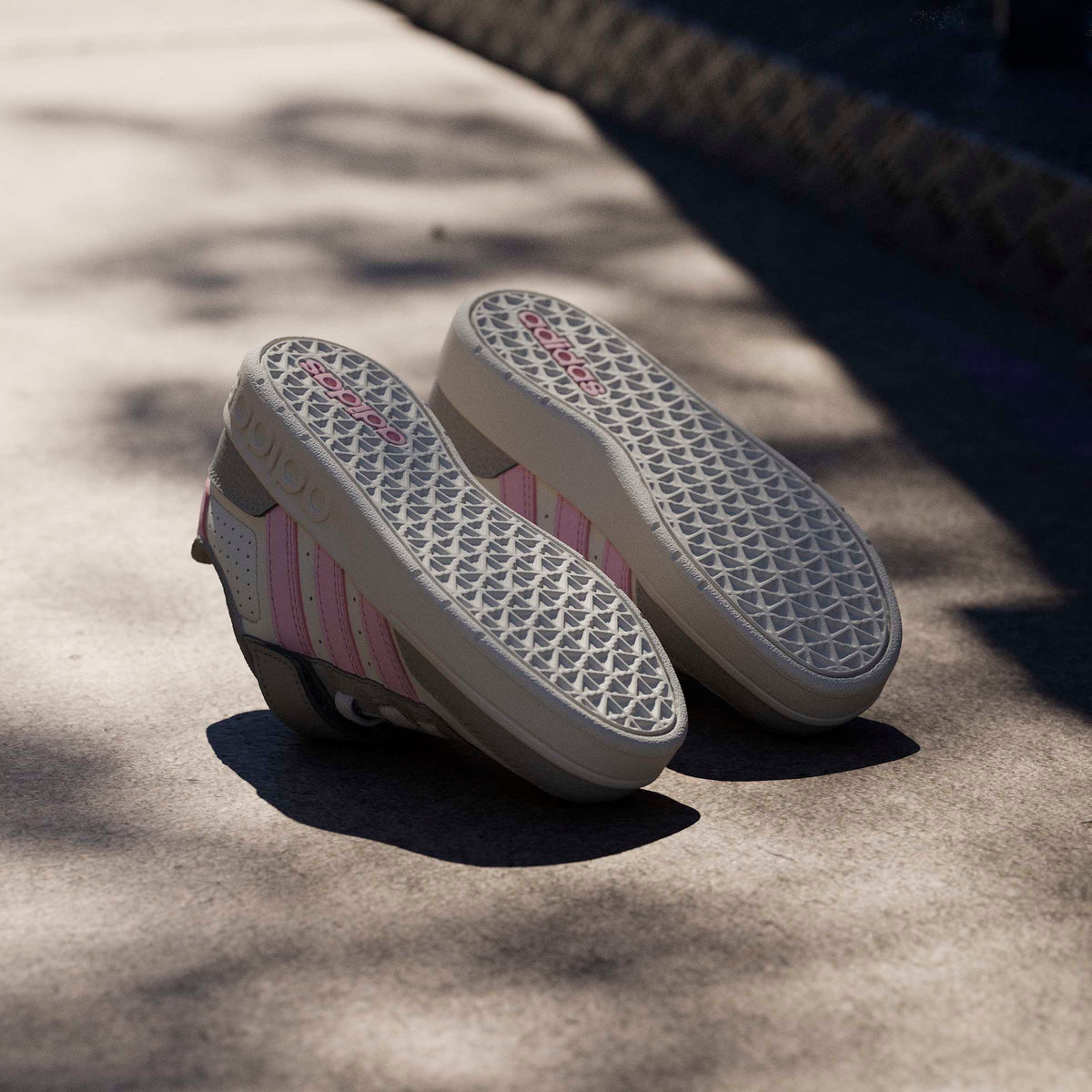 Breakbase Shoes