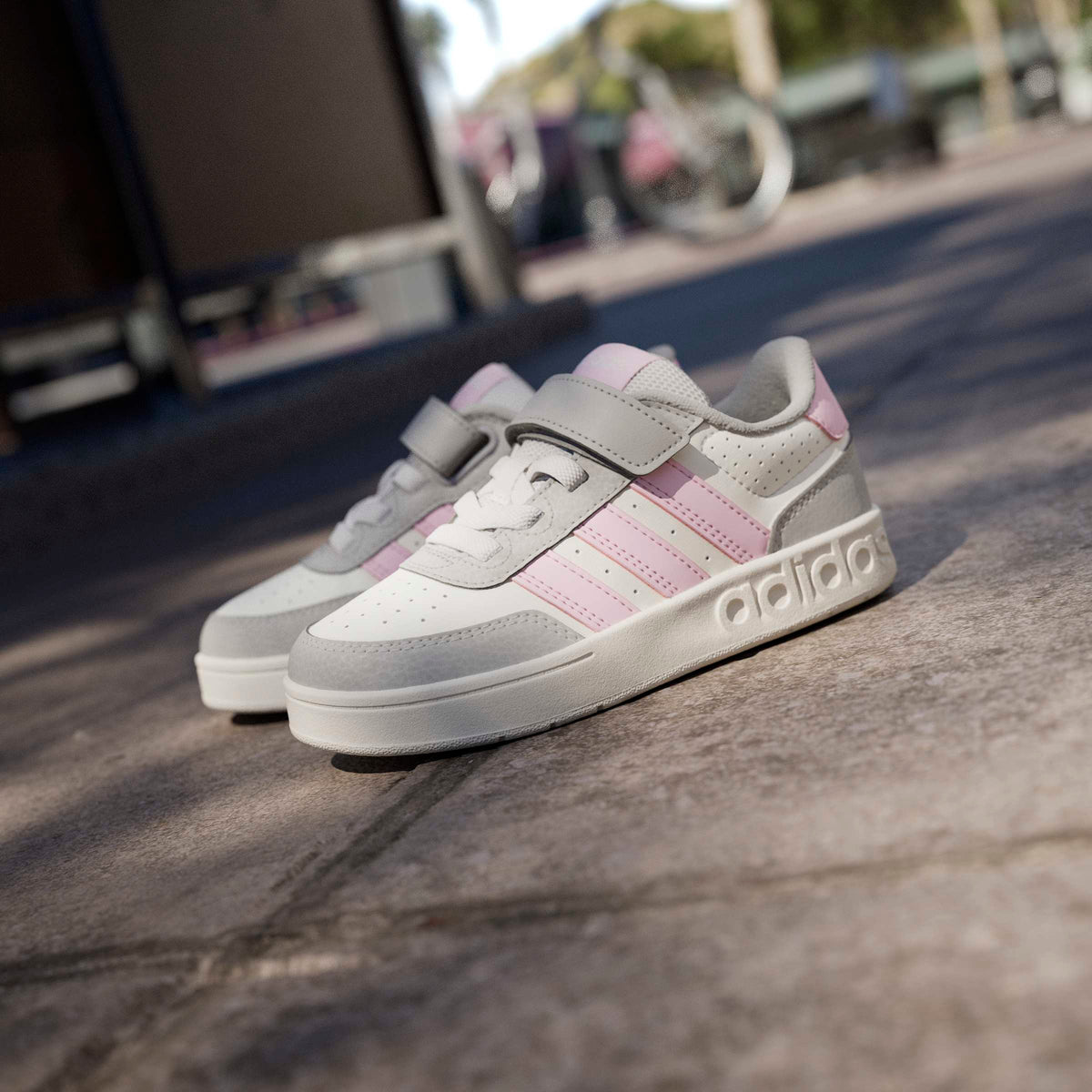 Breakbase Shoes
