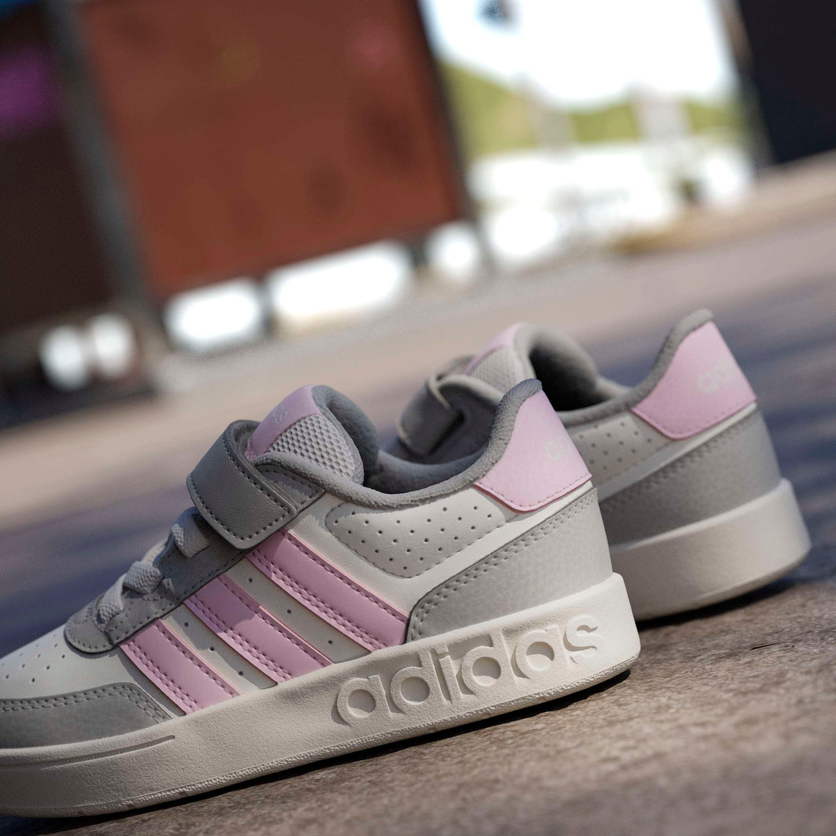 Breakbase Shoes