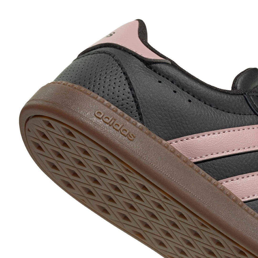 Breaknet Sleek Shoes