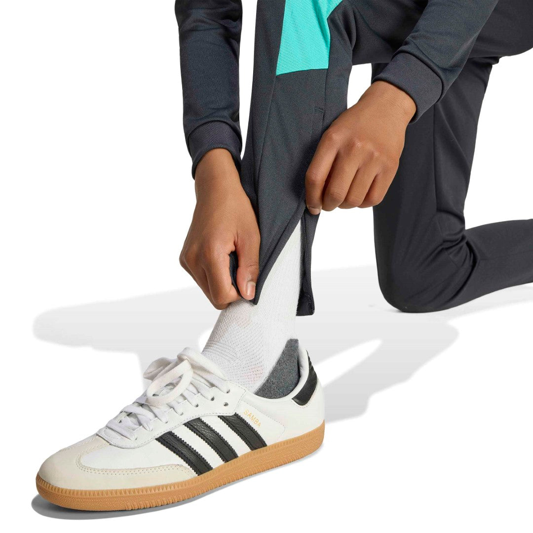 Tiro 26 Essentials Track Suit