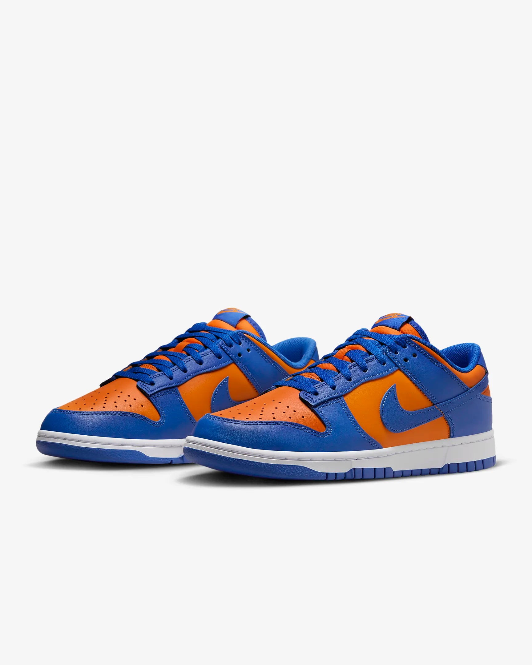 Dunk Low Retro Bttys Lifestyle Shoes