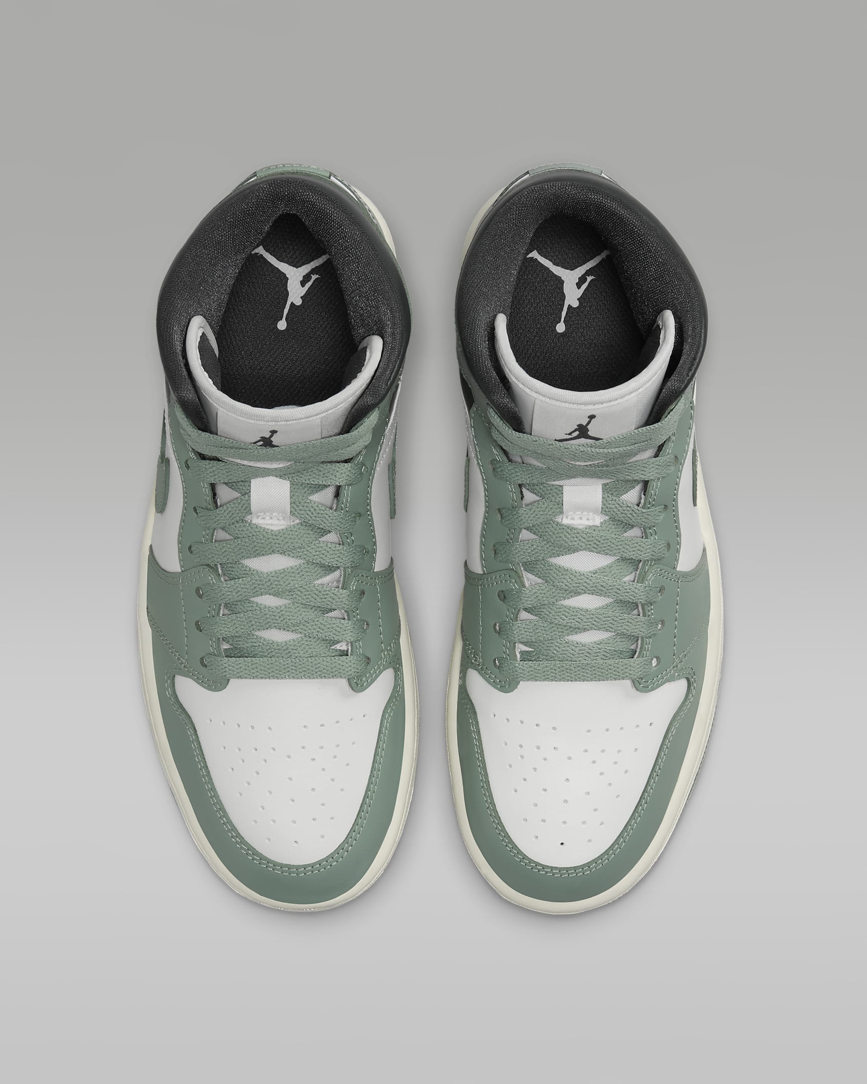 Air Jordan 1 Mid Lifestyle Shoes