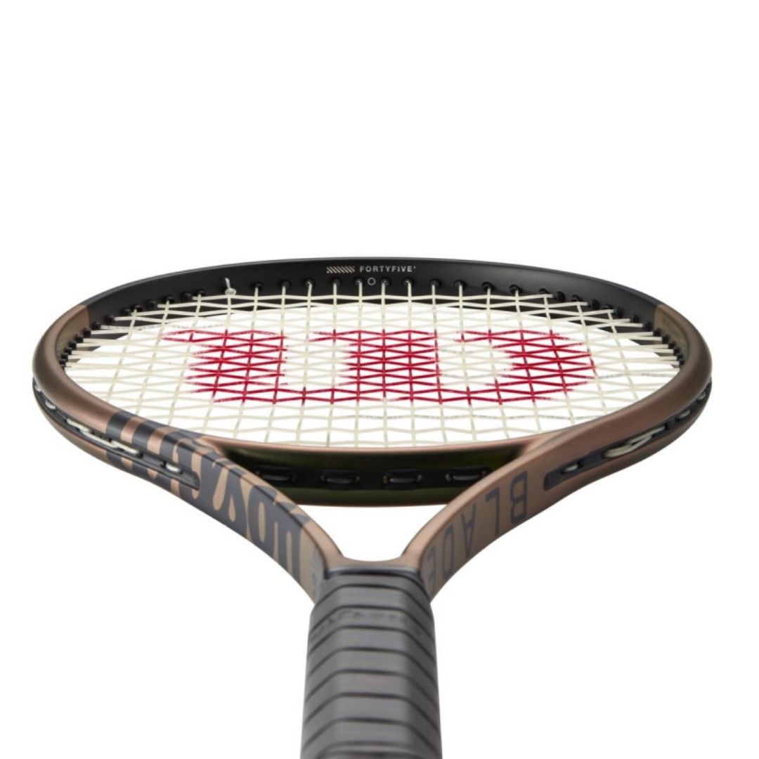 Blade 98 18X20 V8.0 FRM 3 Unstrung Tennis Racket