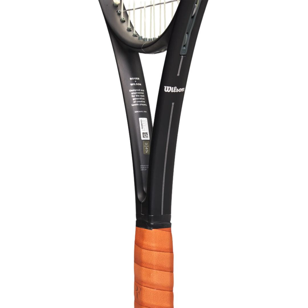 RF 01 Pro Tennis Racket ( Unstrung )