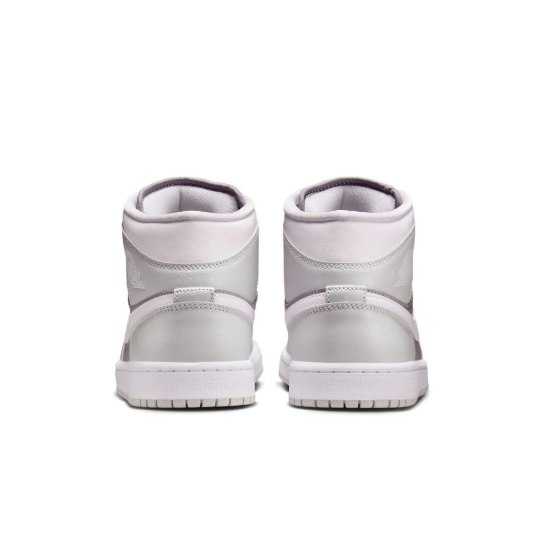 Air Jordan 1 Mid Shoes