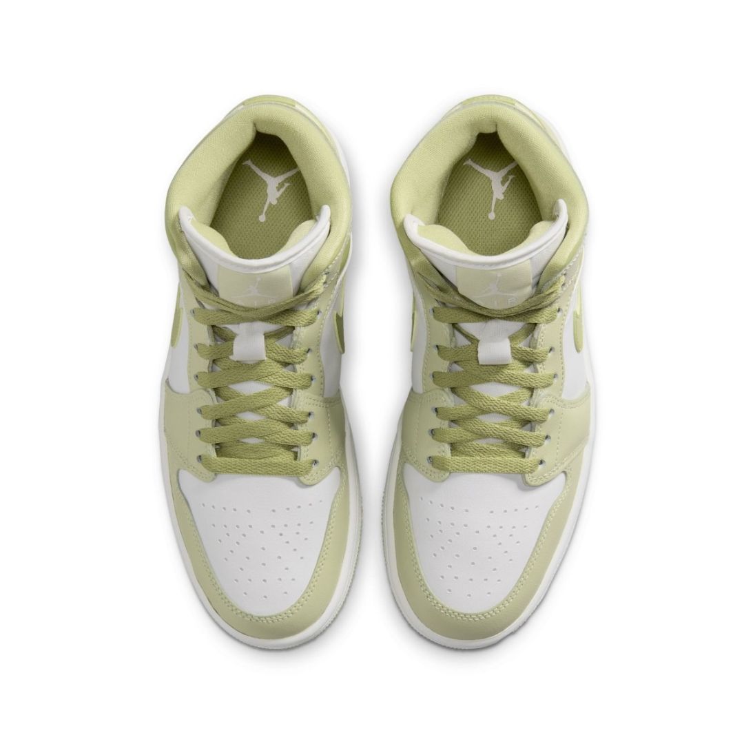 Air Jordan 1 Mid Shoes