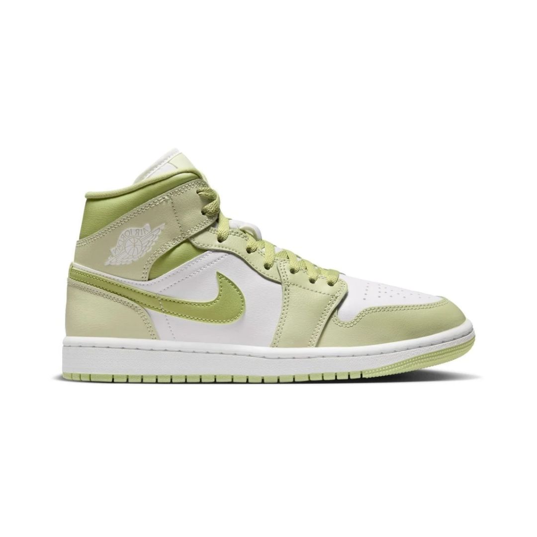 Air Jordan 1 Mid Shoes