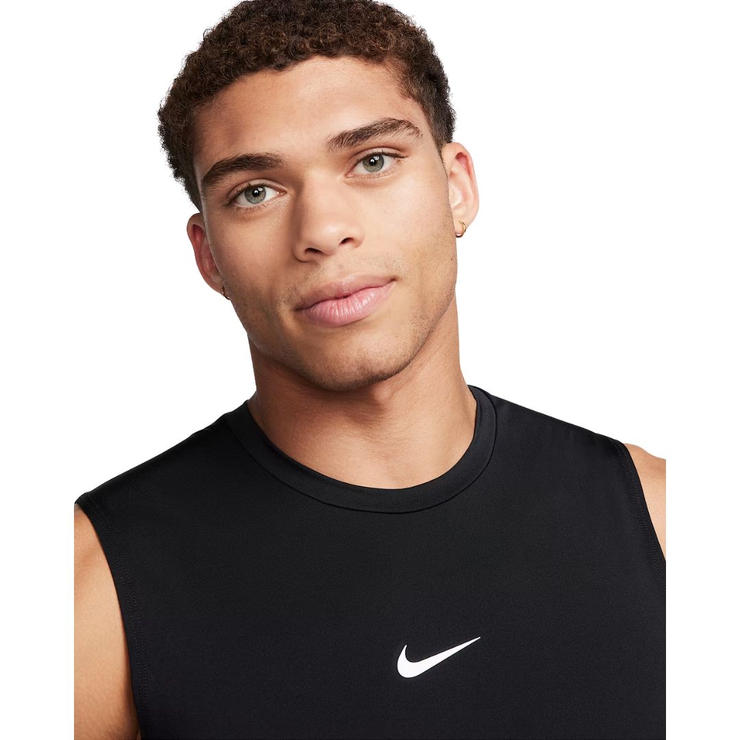 تيشيرت ضيق بدون كم  