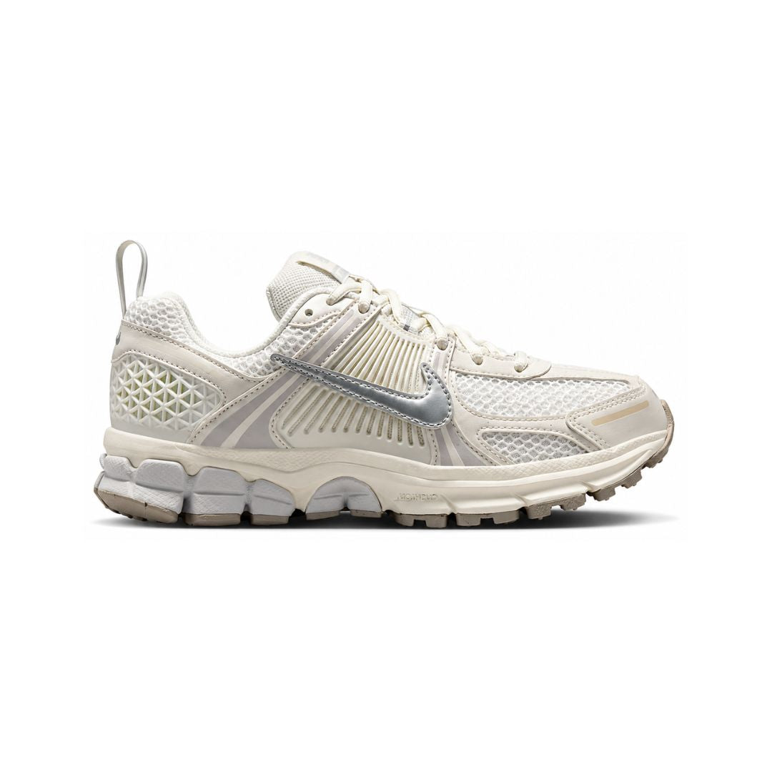 Vomero 5 Big Shoes
