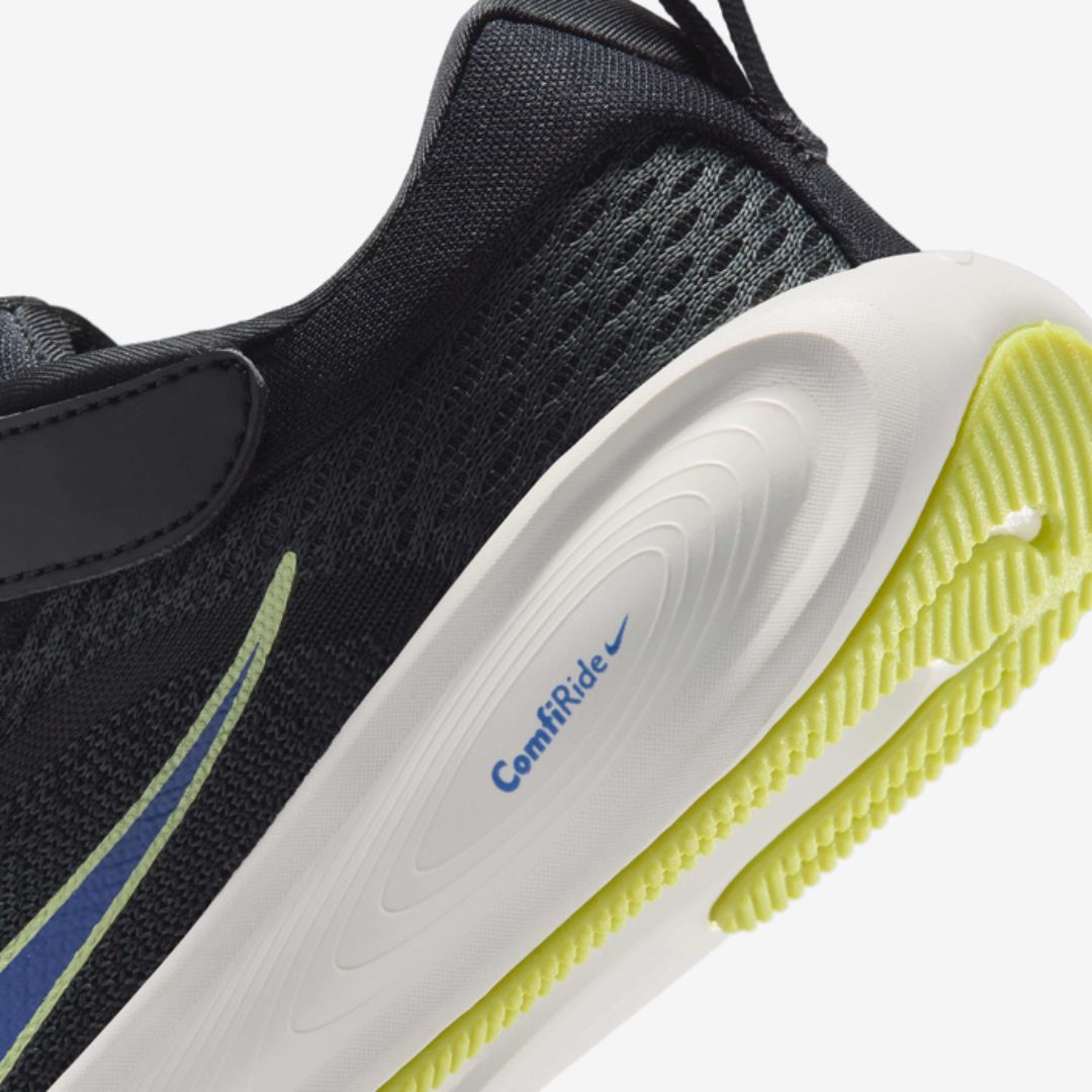 Nike Stellar Ride Shoes