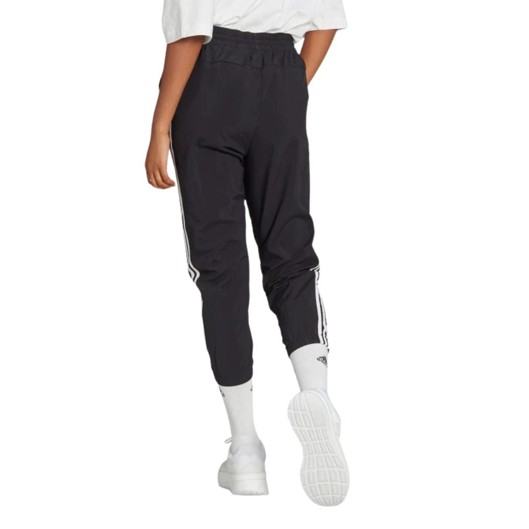 Essentials 3-Stripes Woven 7/8 Tracksuit Pants