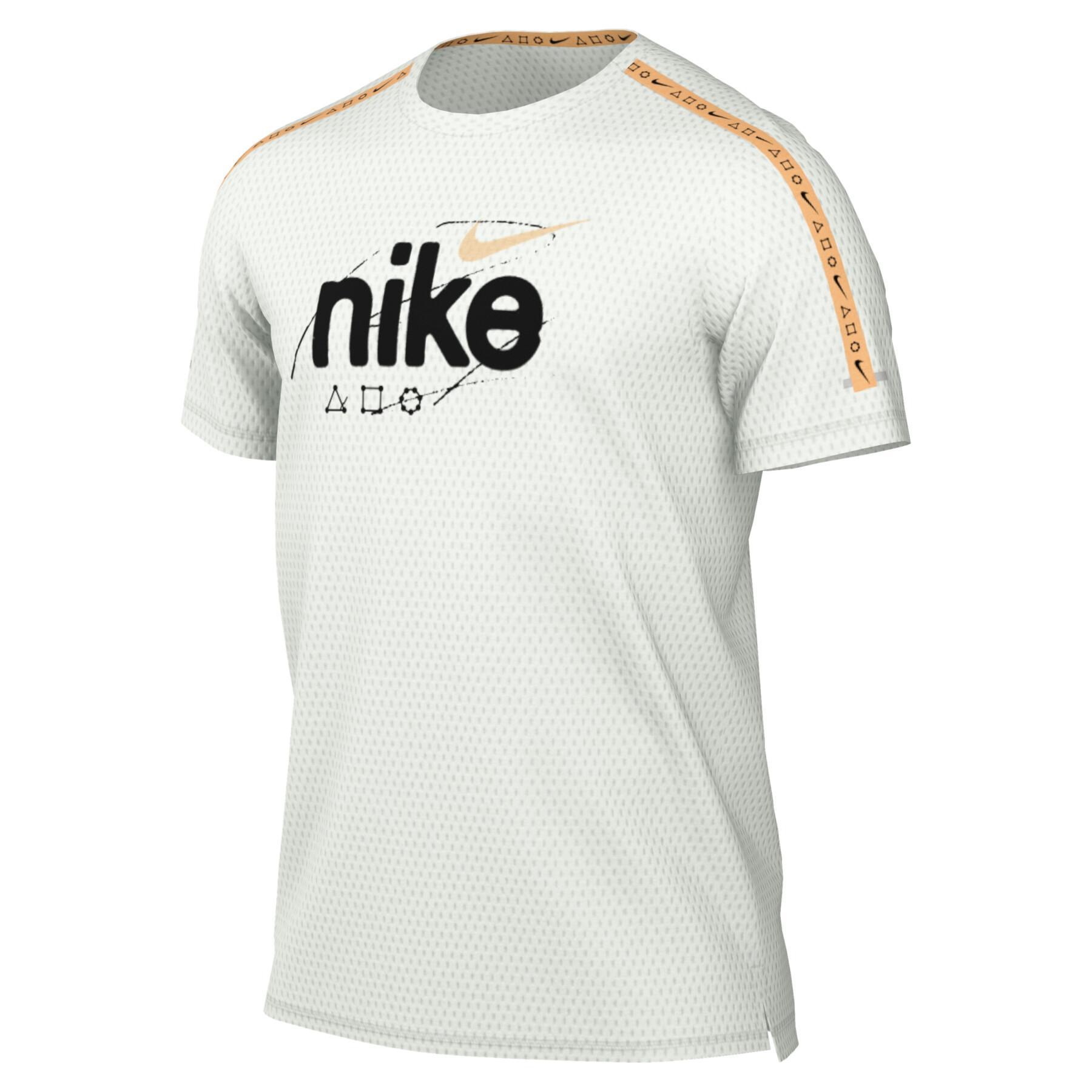 Dri-FIT Miler T-shirt