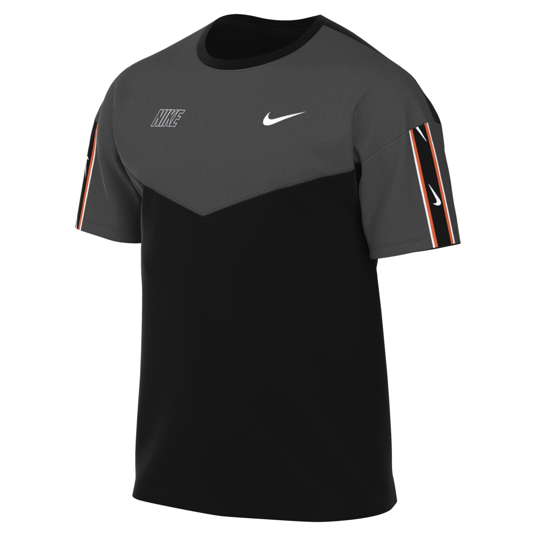 nike repeat t shirt black
