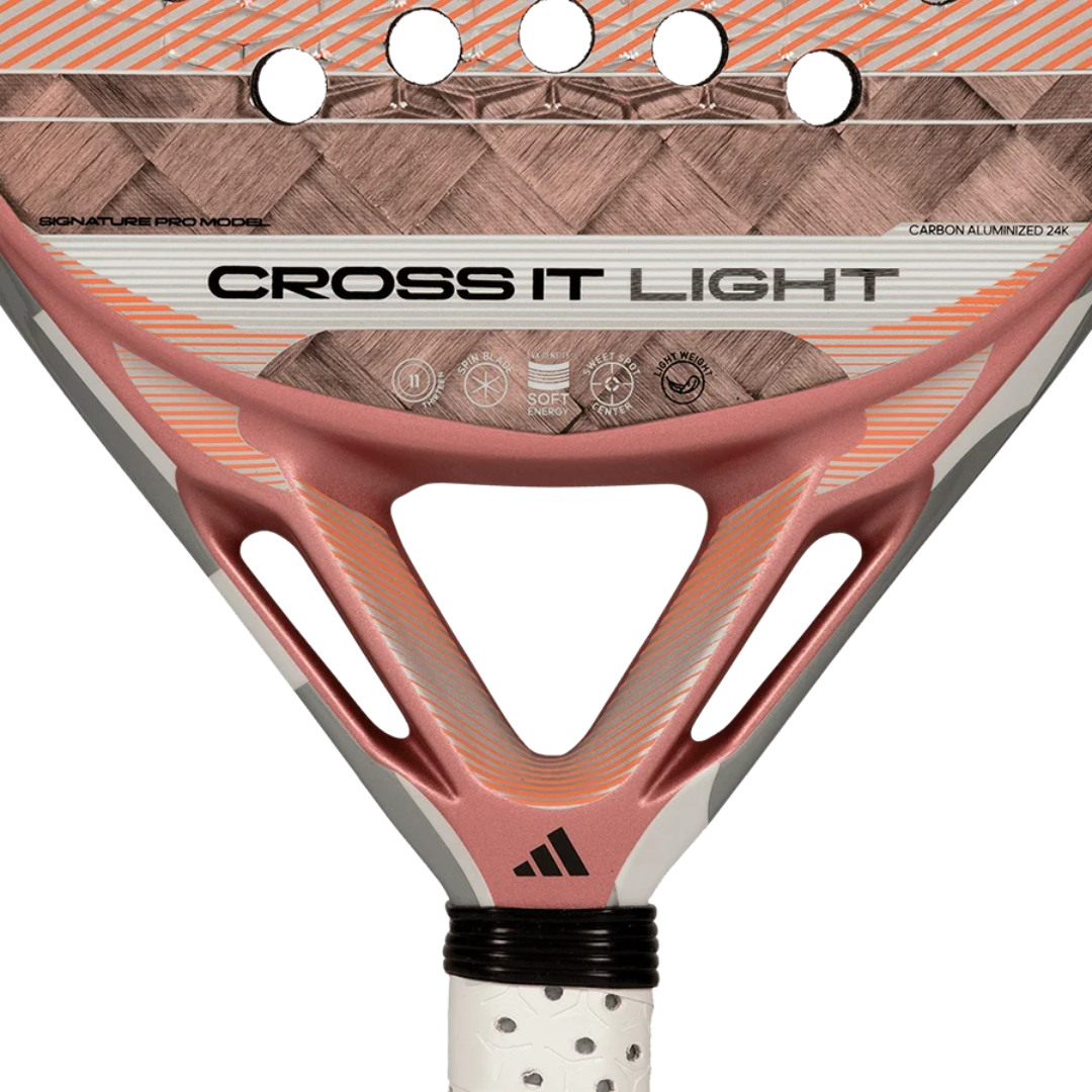 Cross It Light 2026 Martita Ortega Padel Racket