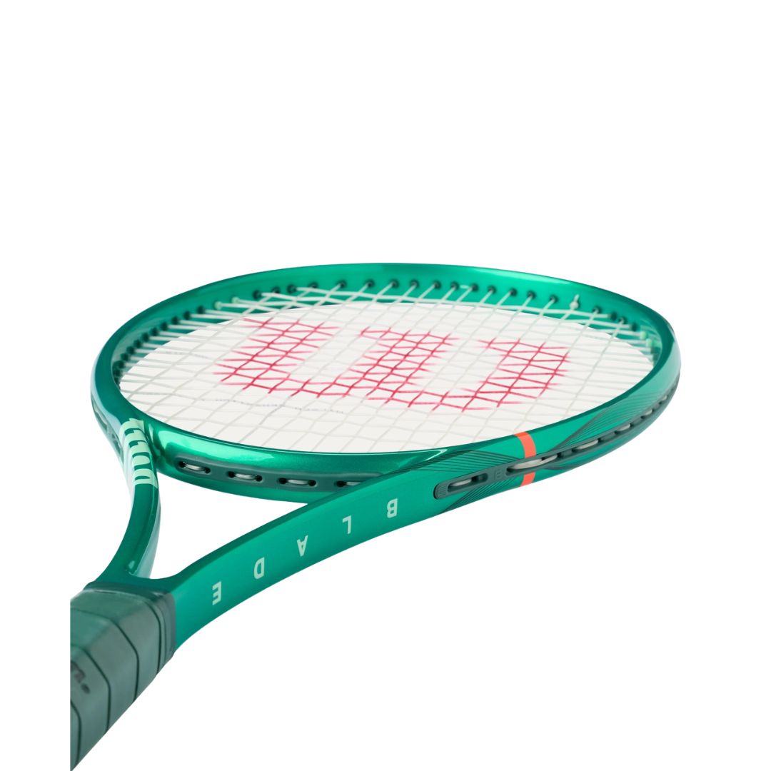 Blade 98S V10 Tennis Racket