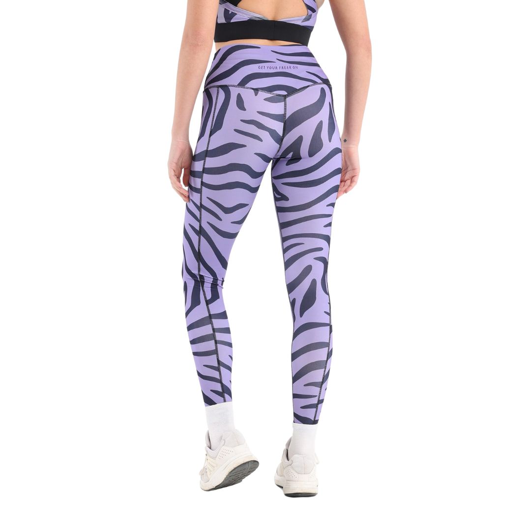 Zebra printed leggings in purple