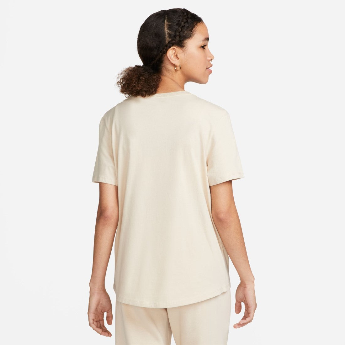 Nike Sportswear Essentials T-shirt