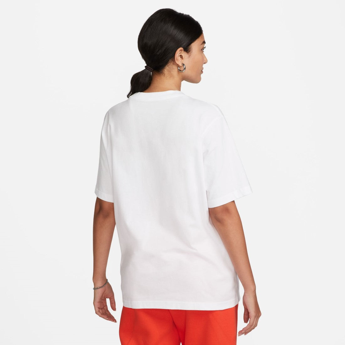 Nike Sportswear Essential T-shirt