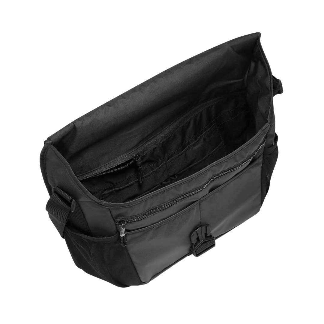 Essential messenger online bag