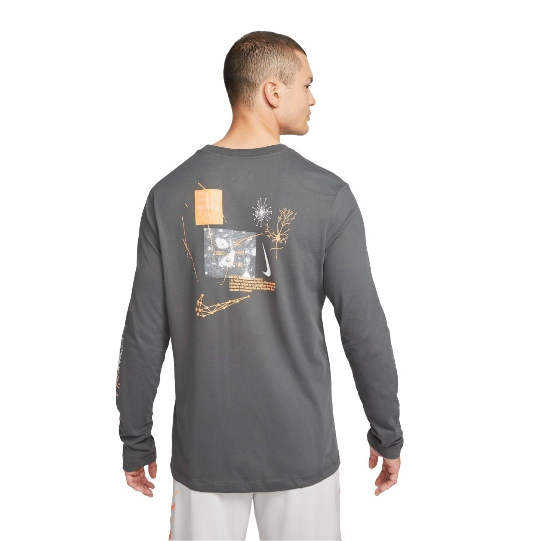 Nike clash sweatshirt sale